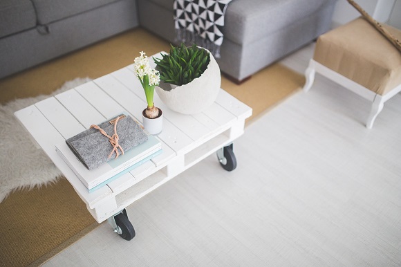 white-floor-and-furniture