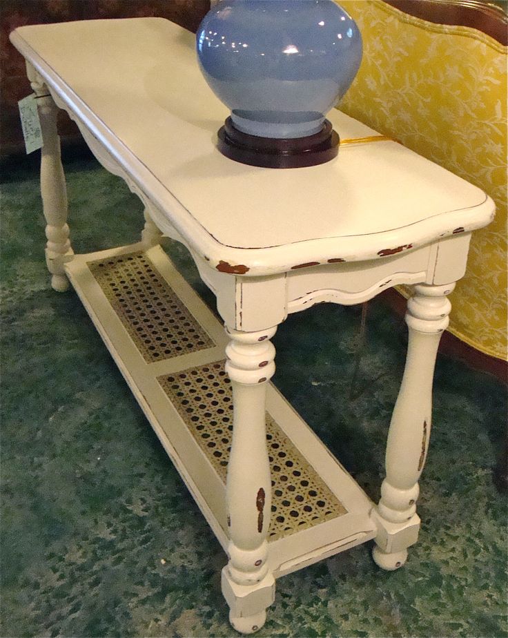 Shabby Chic furniture piece using chalk paint and fiddes wax