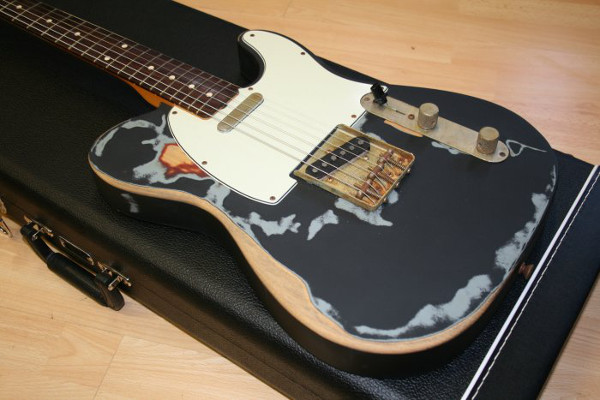 Relicing a guitar clearance