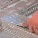 applying-wood-filler-th