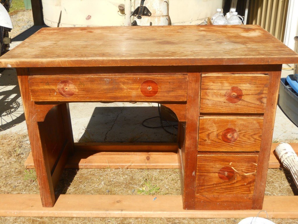 Desk Prepared for Shabby Chic Finish