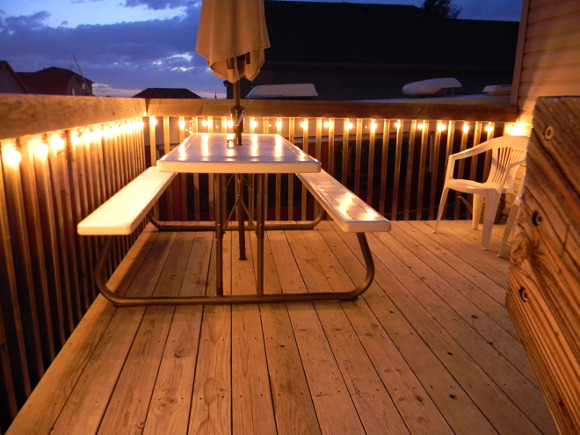 clean-garden-decking