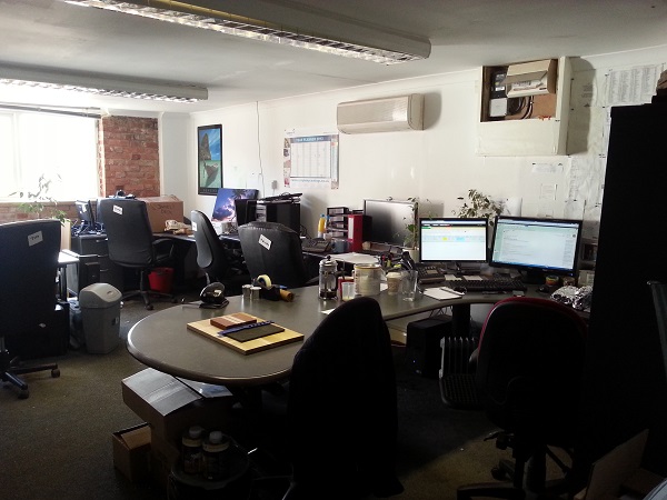 last-day-at-old-wood-finishes-direct-offices-warehouse