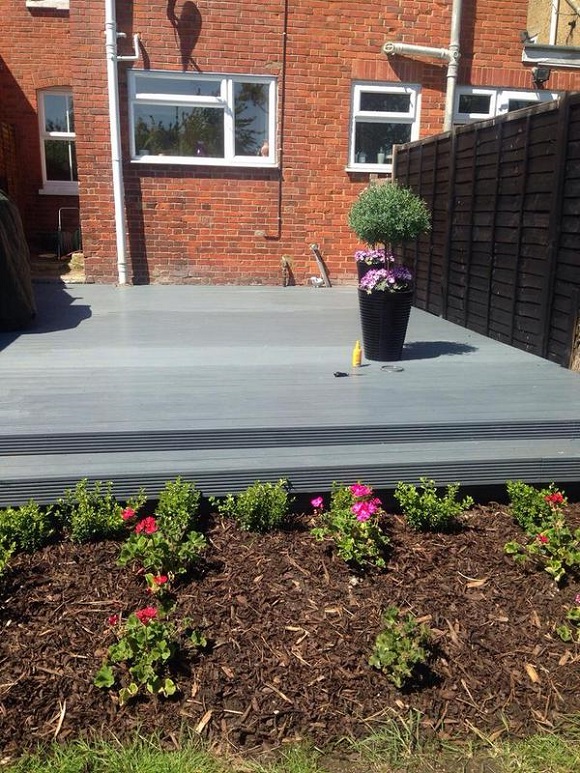 decking-treated-with-ronseal-ultimate-decking-stain