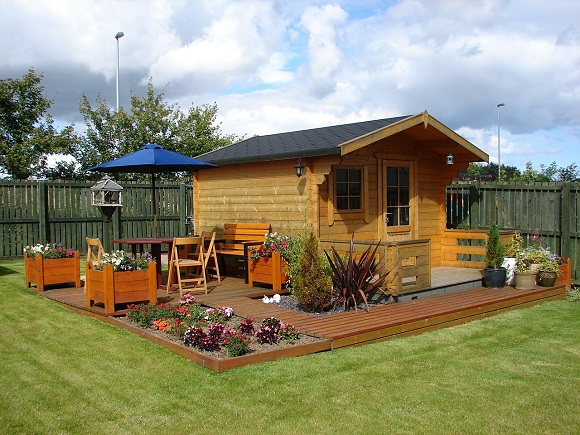 protecting-and-preserving-wood-in-the-garden