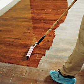 Should You Use An Oil Or Varnish To Finish Your Floor Wood