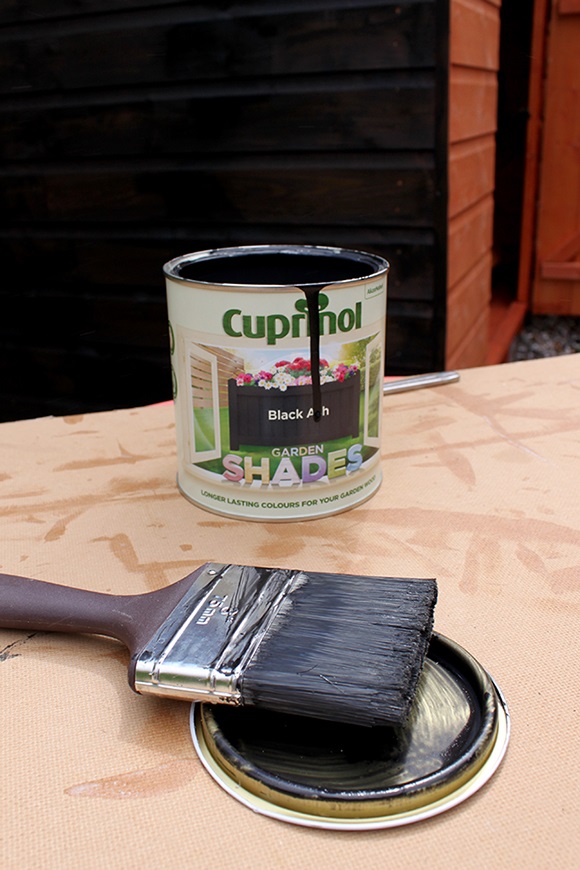 paint-refresh-garden-paint