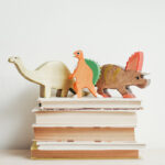 woodtoys-dinosaurs-featured