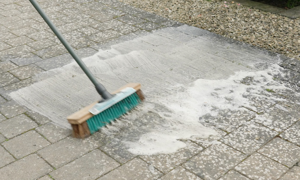 Driveway, Decking & Patio Cleaner – Real Life Test